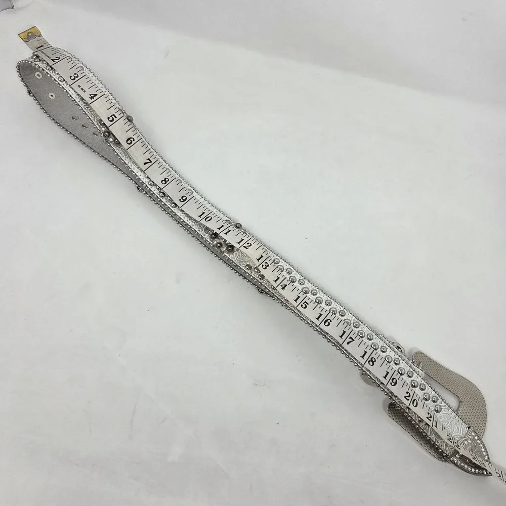 Blazin Roxx Western Silver‎ Metallic Tooled Bling Belt Large Rhinestones Cowgirl